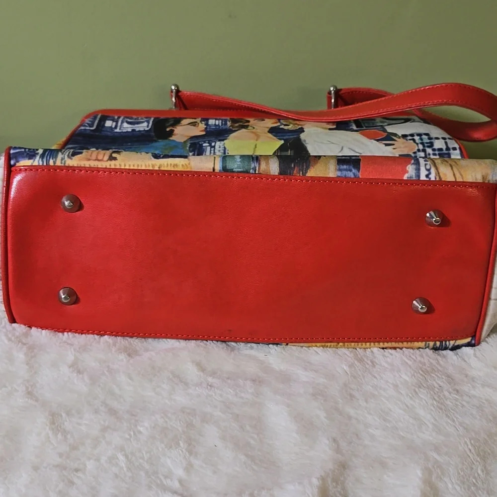 Retro Isabelle Fiore Ladies Unique Handbag - Picture 5 of 5